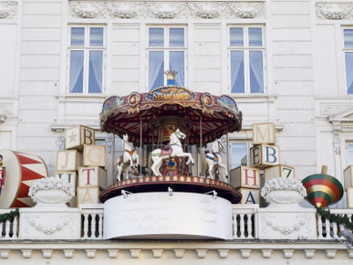 Detail of Hotel d'Angleterre at Christmas, Kogens Nytorv, Copenhagen, Denmark, Scandinavia